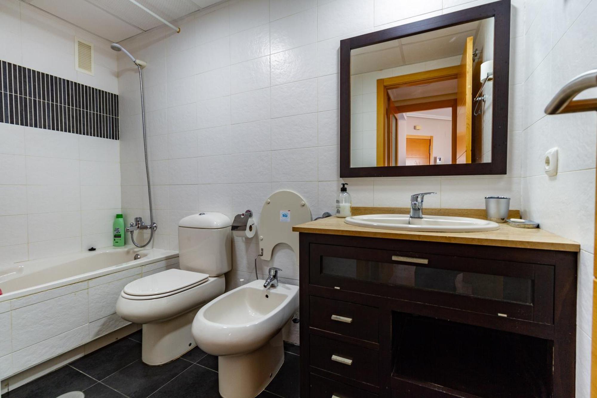 Apartment Vilapark With Pool, Free Parking, Terrace, Beach Бенидорм Экстерьер фото