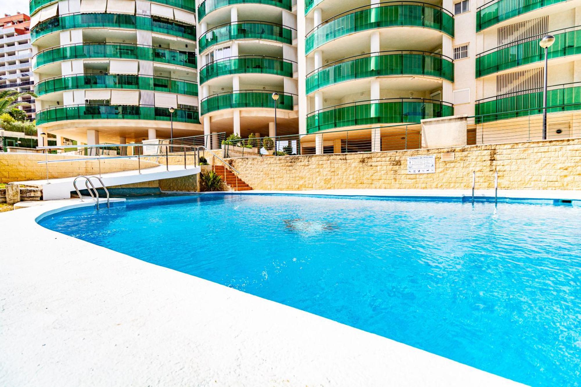 Apartment Vilapark With Pool, Free Parking, Terrace, Beach Бенидорм Экстерьер фото